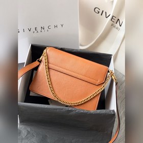 Givenchy Сумка через плечо Новая модель, очень милая, удобная, л