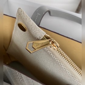 Givenchy Новая сумка Bond из телячьей кожи с тиснением Вся сумка