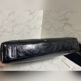 Givenchy представил новую сумку Antigona Soft Эта сумка полностью