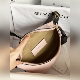 Givenchy  Новинка весны-лета «ID поясная сумка». Сочетает в себе