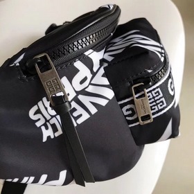 Givenchy Поясная сумка/нагрудная сумка, маленькая (размер： 33x9x