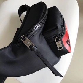 Givenchy Поясная сумка/нагрудная сумка, маленькая (размер： 33x9x