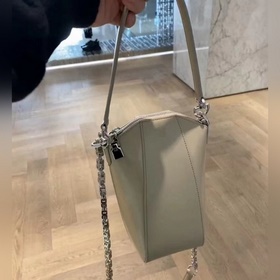 Givenchy Новейшая сумка с неровной цепочкой/сумка через плечо Се