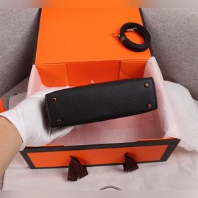 Hermès (золотая и серебряная застежка) Kelly Mini 19 см второго п