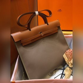 Hermès (универсальная версия для мужчин и женщин, самая академичн