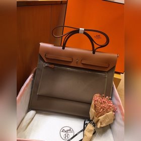 Hermès (универсальная версия для мужчин и женщин, самая академичн