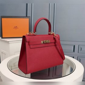 Hermès Kelly Одна из классических моделей &nbsp; &nbsp;Же