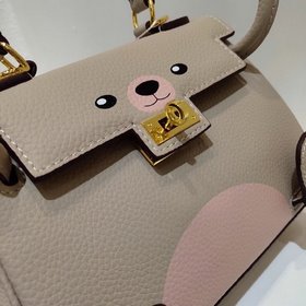 Hermès Константа с изображением веселого медвежонка от известног