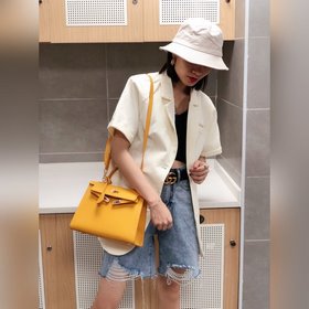 Hermès Kelly 25 см, 28 см, кожа с отпечатками ладоней, золотая з