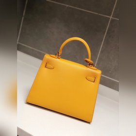 Hermès Kelly 25 см, 28 см, кожа с отпечатками ладоней, золотая з
