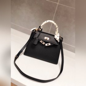 Hermès Kelly 25 см, 28 см, кожа с отпечатками ладоней, золотая з