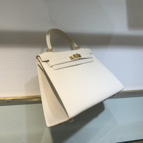 Hermès Сумка Kelly из мягкой телячьей кожи с зернистой текстурой
