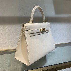 Hermès Сумка Kelly из мягкой телячьей кожи с зернистой текстурой