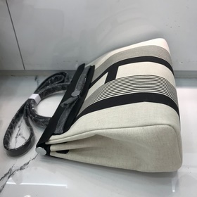 Hermès (универсальная версия для мужчин и женщин, самая академич