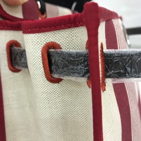 Hermès, универсальная модель для мужчин и женщин, самая академичн