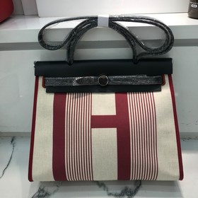 Hermès, универсальная модель для мужчин и женщин, самая академичн