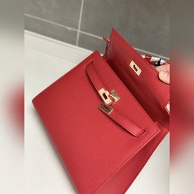 Hermès Kelly 25 см, 28 см, с отпечатком ладони, кожа Epsom, золот