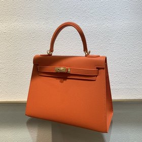 Hermès Сумка Kelly из телячьей кожи с зернистой текстурой. Сумка 