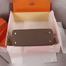 Hermès {каки с золотой застежкой} Сумка Kelly Princess Три разме