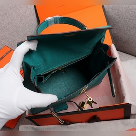Hermès Сумка Kelly Одна из классических моделей &nbsp;Женская