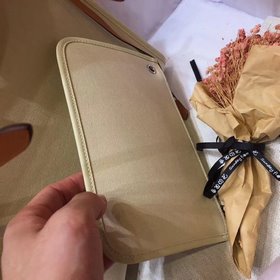 Hermès (универсальная версия для мужчин и женщин, самая академичн