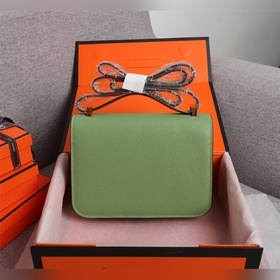 Hermès (серебристая застежка) Франция, оригинальная сумка стюарде