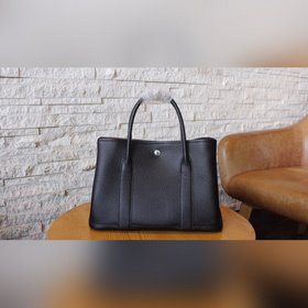 Hermès Женская сумка из коровьей кожи  Незаменимый аксессуар дл