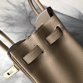 Hermès Появились модели в комбинированных цветах. Birkin из теля