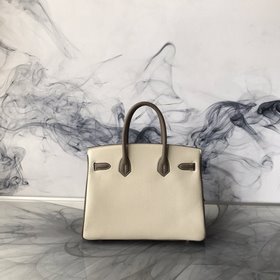 Hermès Появились модели в комбинированных цветах. Birkin из теляч