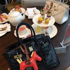 Hermès Платиновый крокодил ~ черный Артикул： 0209618800 (25 см) А