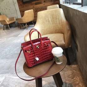 Hermès Платина с крокодиловым узором ~ бордовый Артикул： 02096188