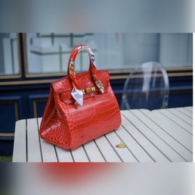Hermès Узор «крокодил» — любимый аксессуар знаменитостей. Вы дост
