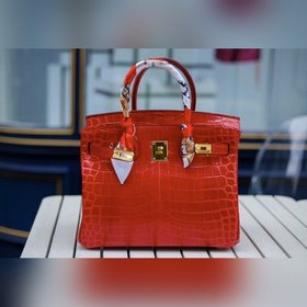 Hermès Узор «крокодил» — любимый аксессуар знаменитостей. Вы дост