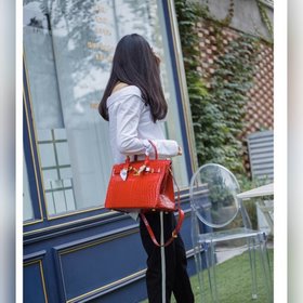 Hermès Узор «крокодил» — любимый аксессуар знаменитостей. Вы дост