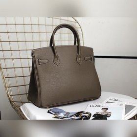 Hermès Платиновая сумка Вечная классика, любимая дамами высокого
