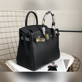 Hermès Сумка из платины, вечная классика, любимая вещь знамениты