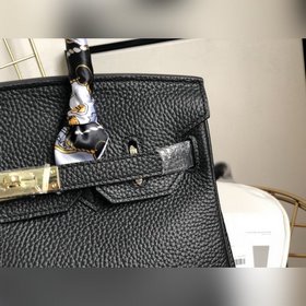 Hermès Сумка из платины, вечная классика, любимая вещь знамениты