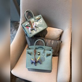 Hermès Платиновый крокодил ~ Озерный синий Артикул： 0209618800 (