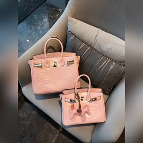 Hermès Платиновый крокодил ~ Розовый Артикул： 0209618800 (25 см)
