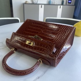 Hermès [Кэлли с крокодиловым узором] Высококачественная кожа с у