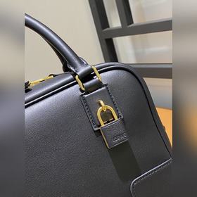 Luo Yiwai Артикул： 10522 Черный Ручная сумка Сумка с 46-летней ис