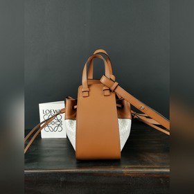 Luo Yiwai Артикул： 3046S Вышивка коричневого цвета Я просто обо