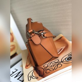 Luo Yiwai Маленькая сумка светло-карамельного цвета (новый цвет, 