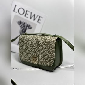 Luoyiwei Маленький рожок Зеленый цветок Артикул 5609 Goya — это 
