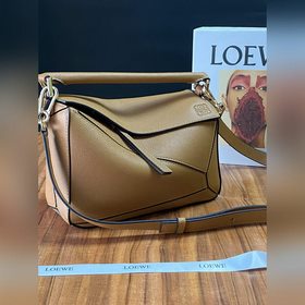 Luo Yiwai Маленькая сумка Miller Lychee Caramel с рисунком личи