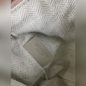 Сумка через плечо Loewe Сумка практически не весит, очень практич