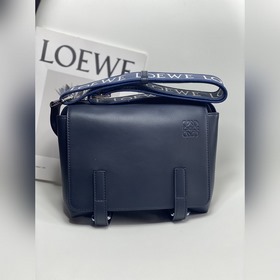 Luigi Loewe Новая сумка XS Mailman 2022 года Модель A74 Синий