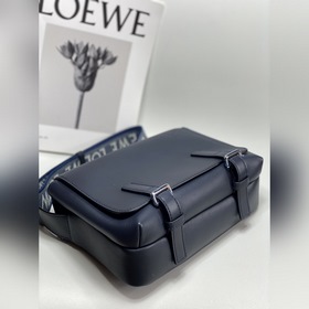 Luigi Loewe Новая сумка XS Mailman 2022 года Модель A74 Синий 