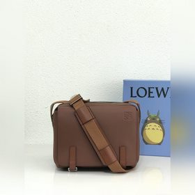 Luo Yiwai Новая сумка почтальона Модель： 11361 Личи-коричневая к