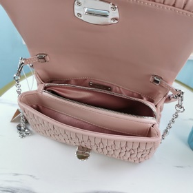 Miumiu &nbsp;сумка через плечо Светло-розовый Артикул： 5BH01